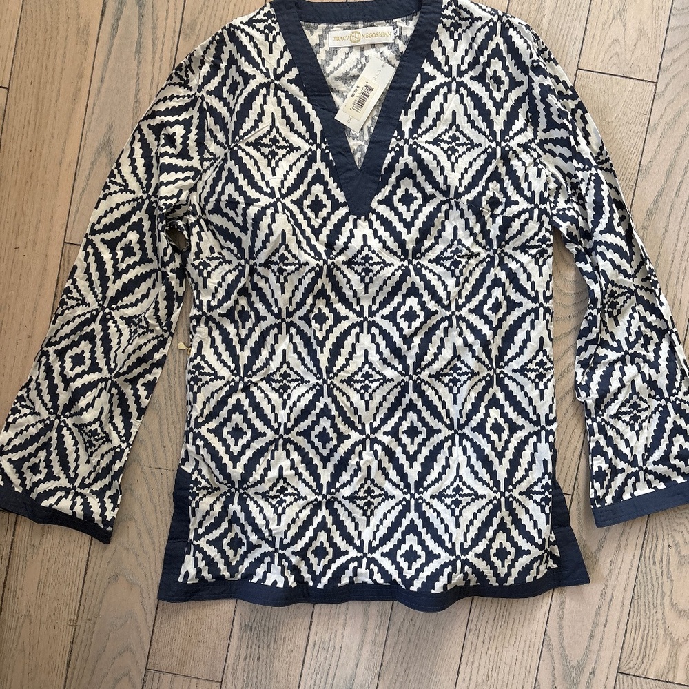 Tracy Negoshian women’s tunic